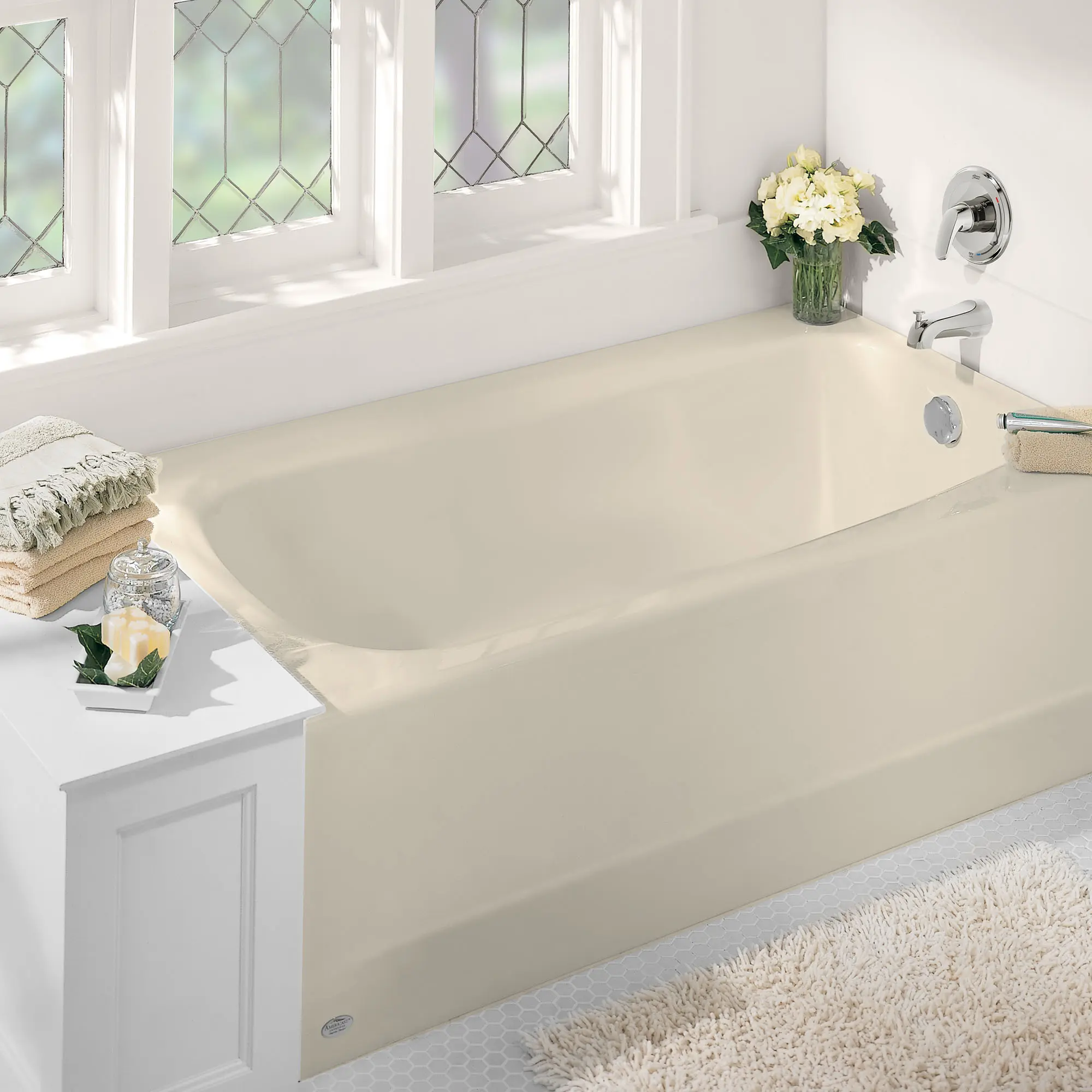 Cambridge® Americast® 60 x 32-Inch Integral Apron Bathtub With Right-Hand Outlet - Image 9